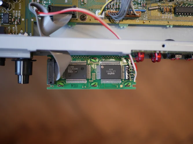 s-330-5.jpg s-330-5.jpg