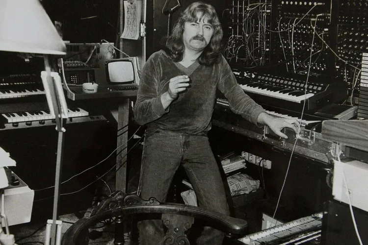 SZ 21-02-02 Reinhard Lakomy Moog.webp