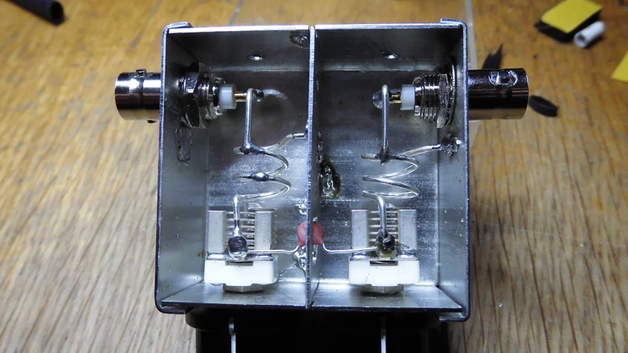 VHF Preselektor Innenansicht 2.webp