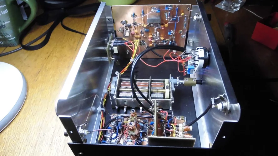 Preselektor für Doppelsuper 2 Innenansicht.webp