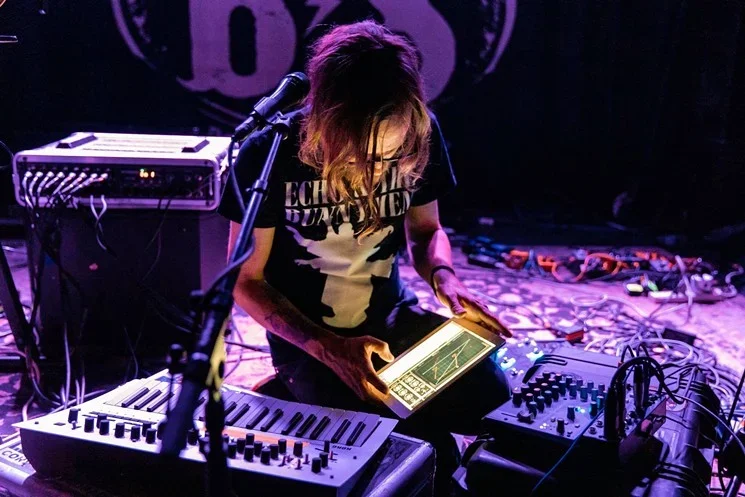 orbit_service_2.jpg orbit_service_2.jpg