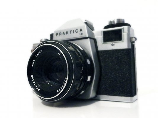 Cosso-Kamera Praktica LB Pentacon.jpg