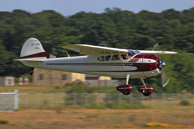 Cessna195-NC308IB.webp