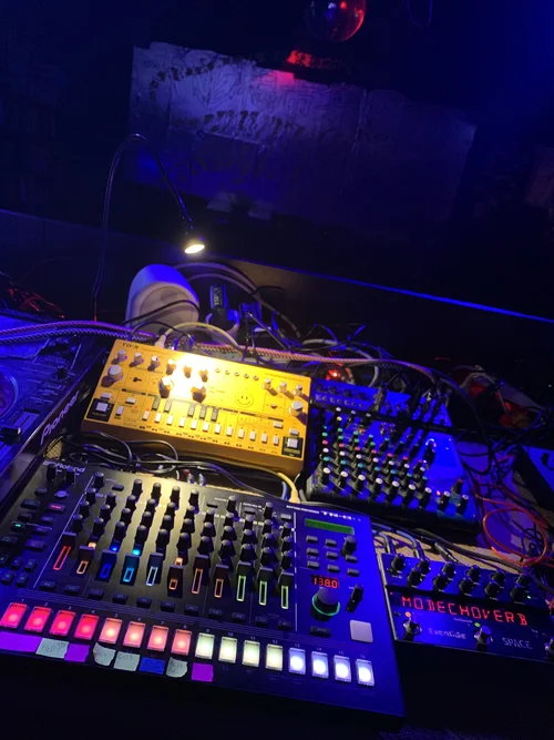 IMG_4883.webp IMG_4883.webp