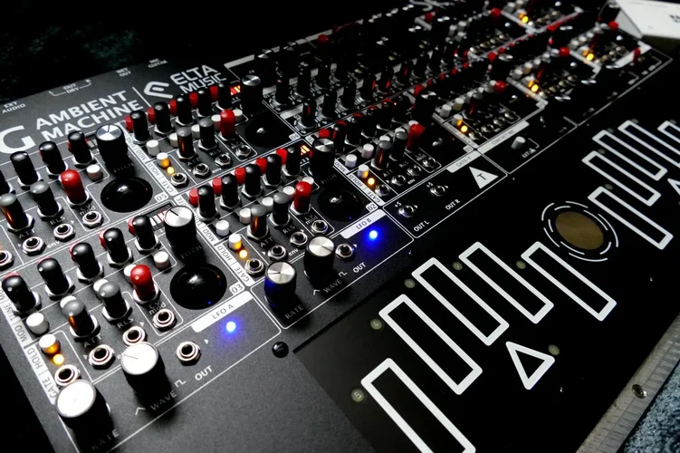 2021-122 Solar 50.webp