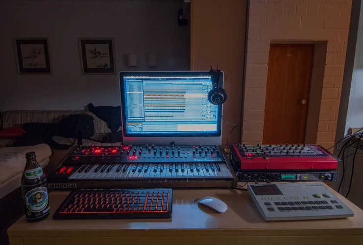 Englmar-Equ1-1.webp Englmar-Equ1-1.webp