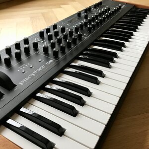 Prophet 08