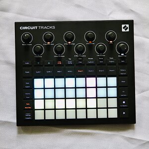 Novation Circuit Tracks 001.jpeg