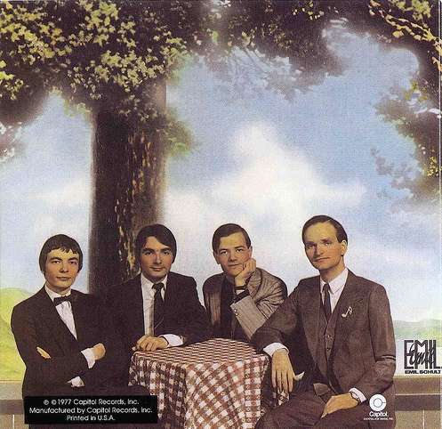 kraftwerk-trans-europe-express-cover-back.jpg