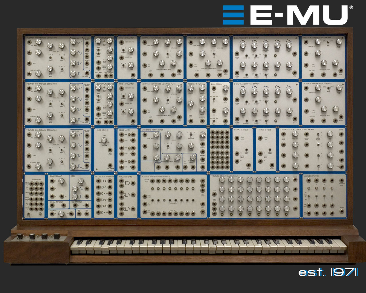 E-MU_modular_plain.jpg