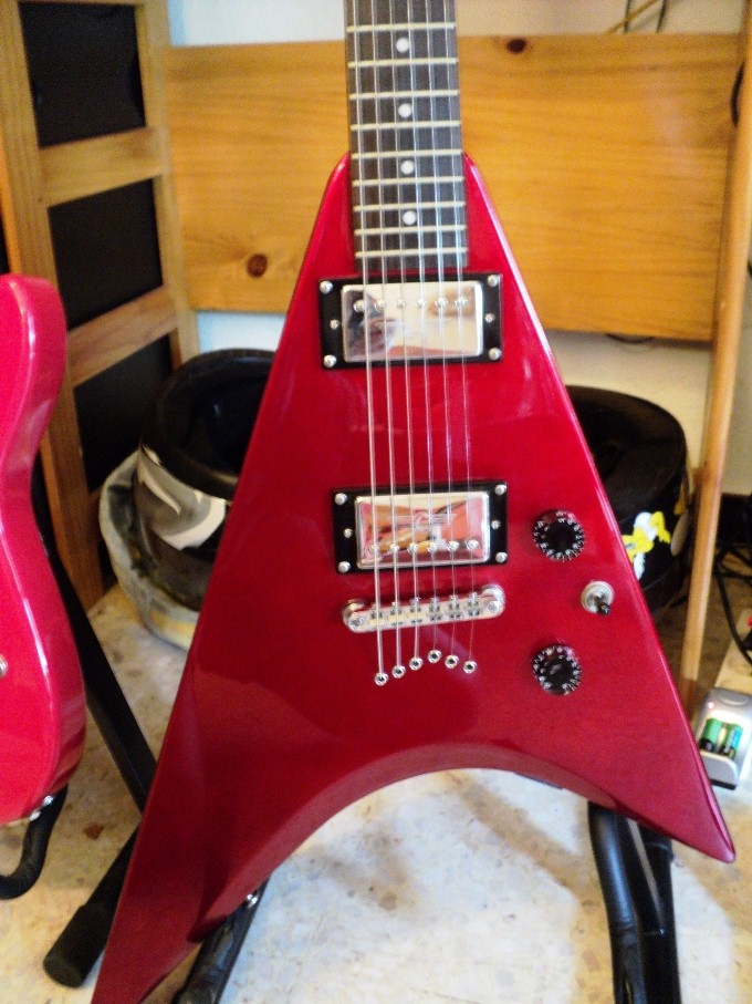 epiphone-demon-v-442895.jpg