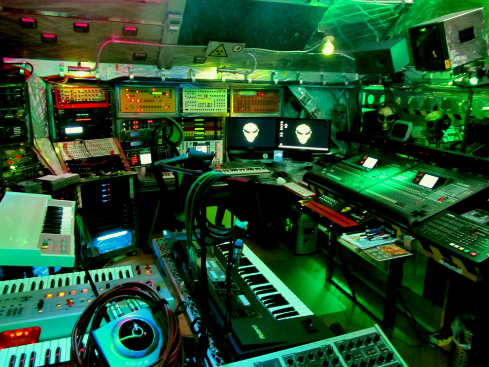 Studio2012-013.jpg