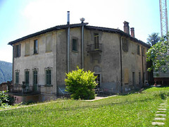 3689989037_ce65db09b8_m.jpg