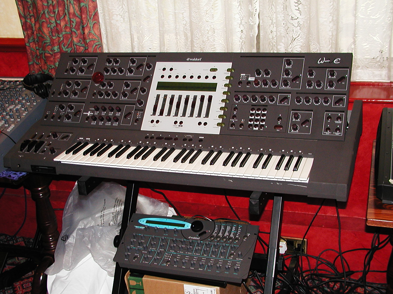 wave_xt.jpg