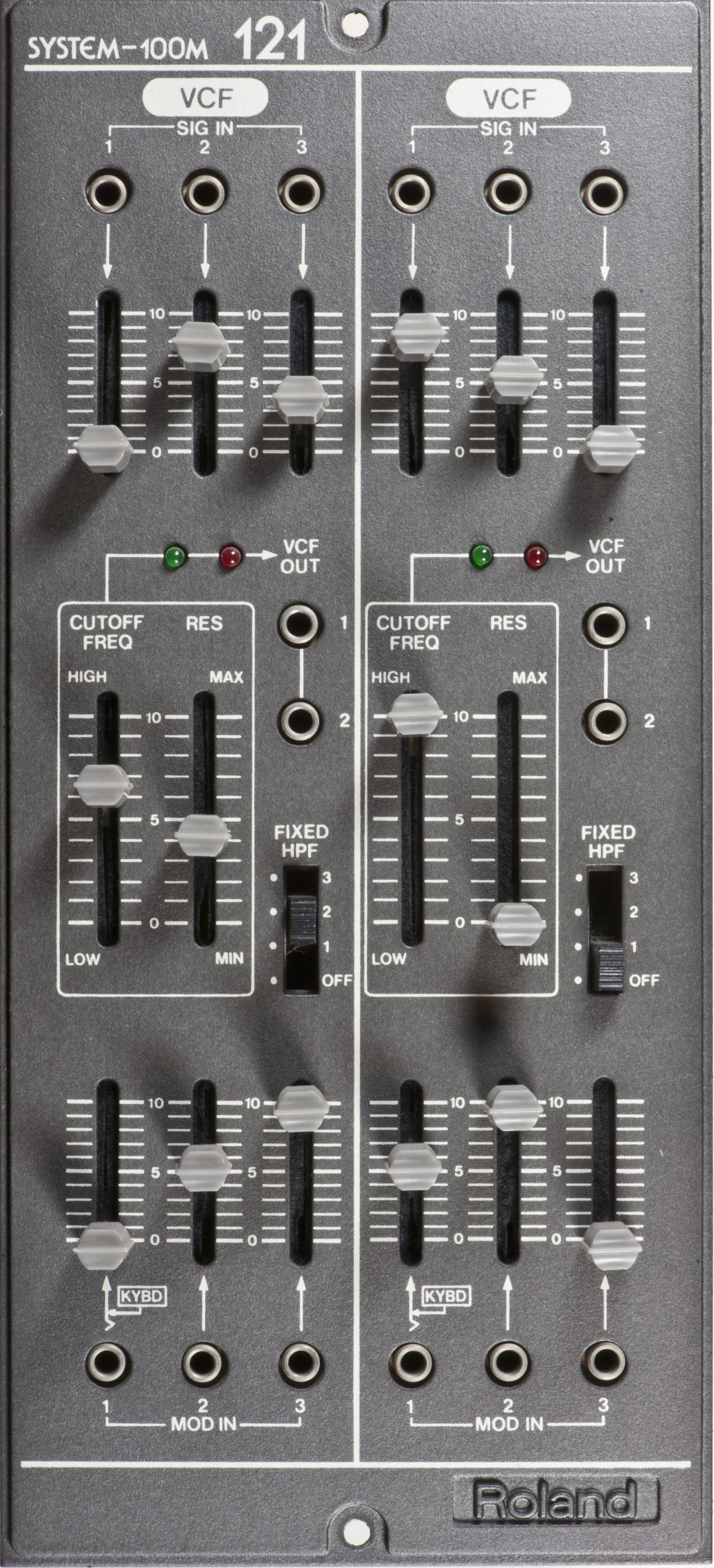 Roland-100M-121_hg.jpg