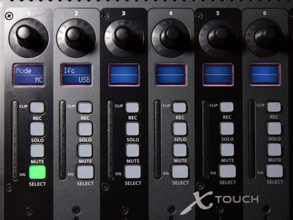 9_Behringer-X-Touch-3194-580x435.jpg