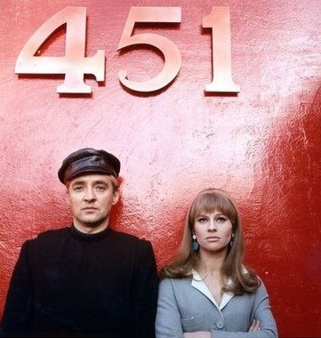 fahrenheit451.jpg