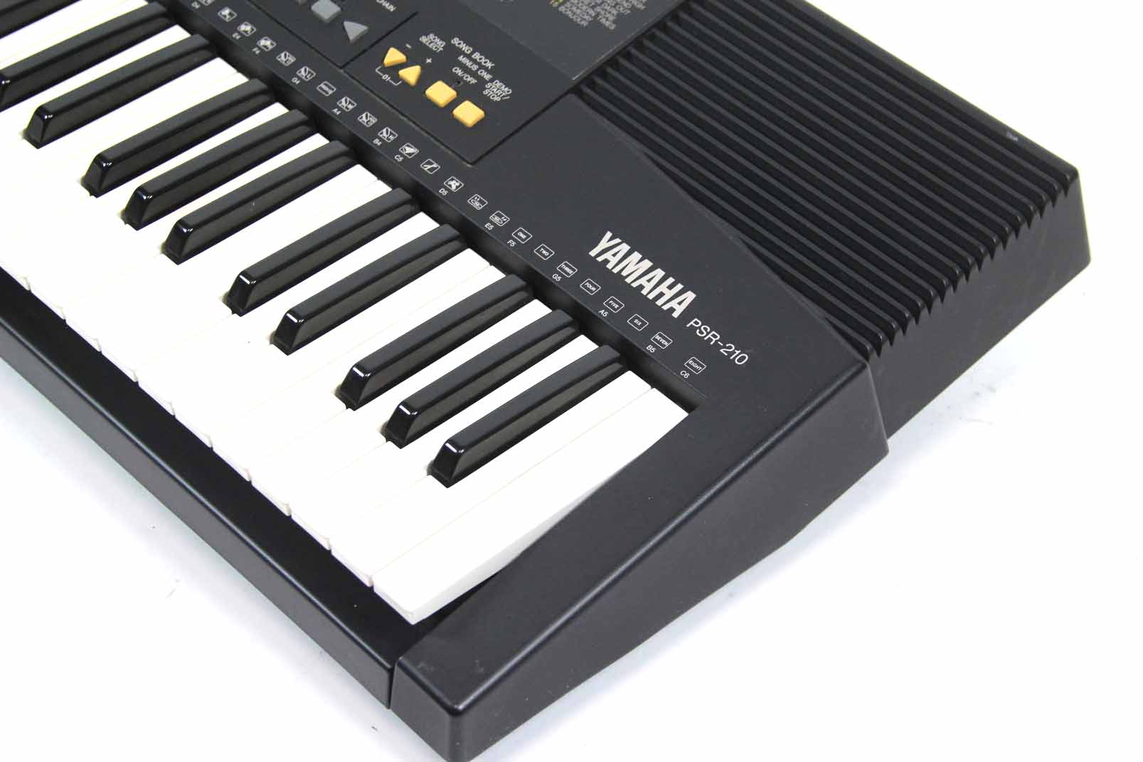 yamaha-psr-210_3.JPG