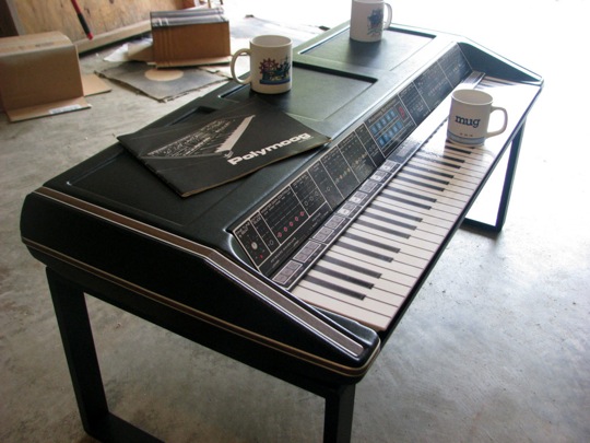 Polymoog_Coffee_Table_4.jpg