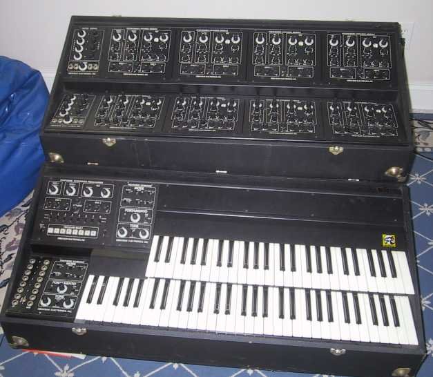 oberheim_black_8_voice.jpg