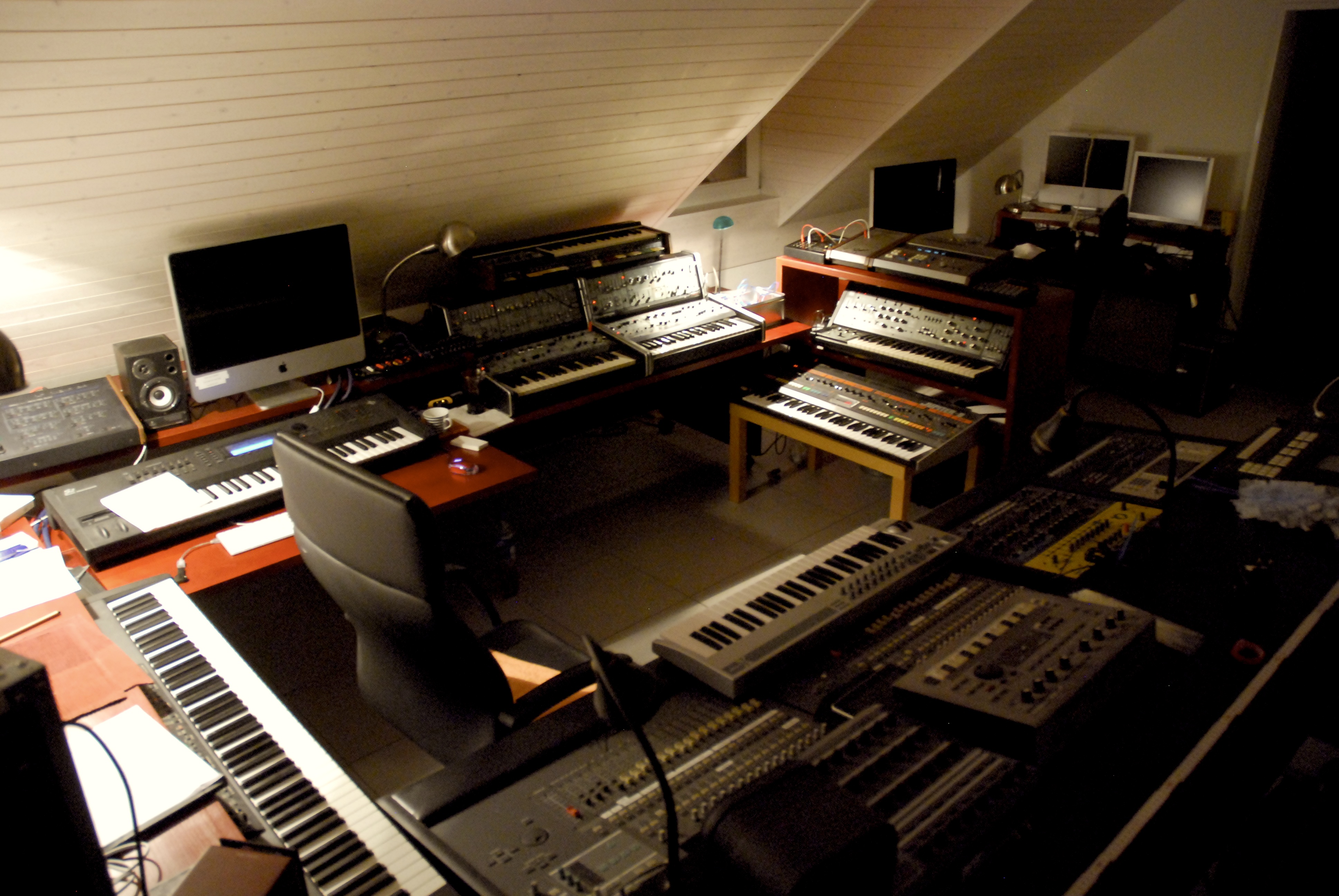 studio7177.jpg