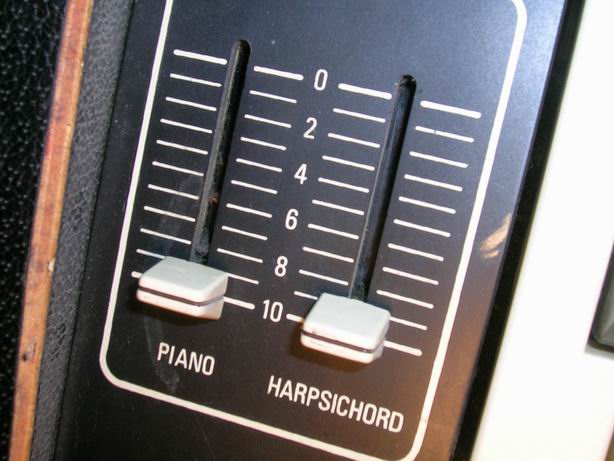 piano_300_pix_1.jpg
