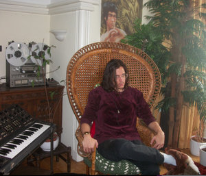 legowelt.bandcamp.com