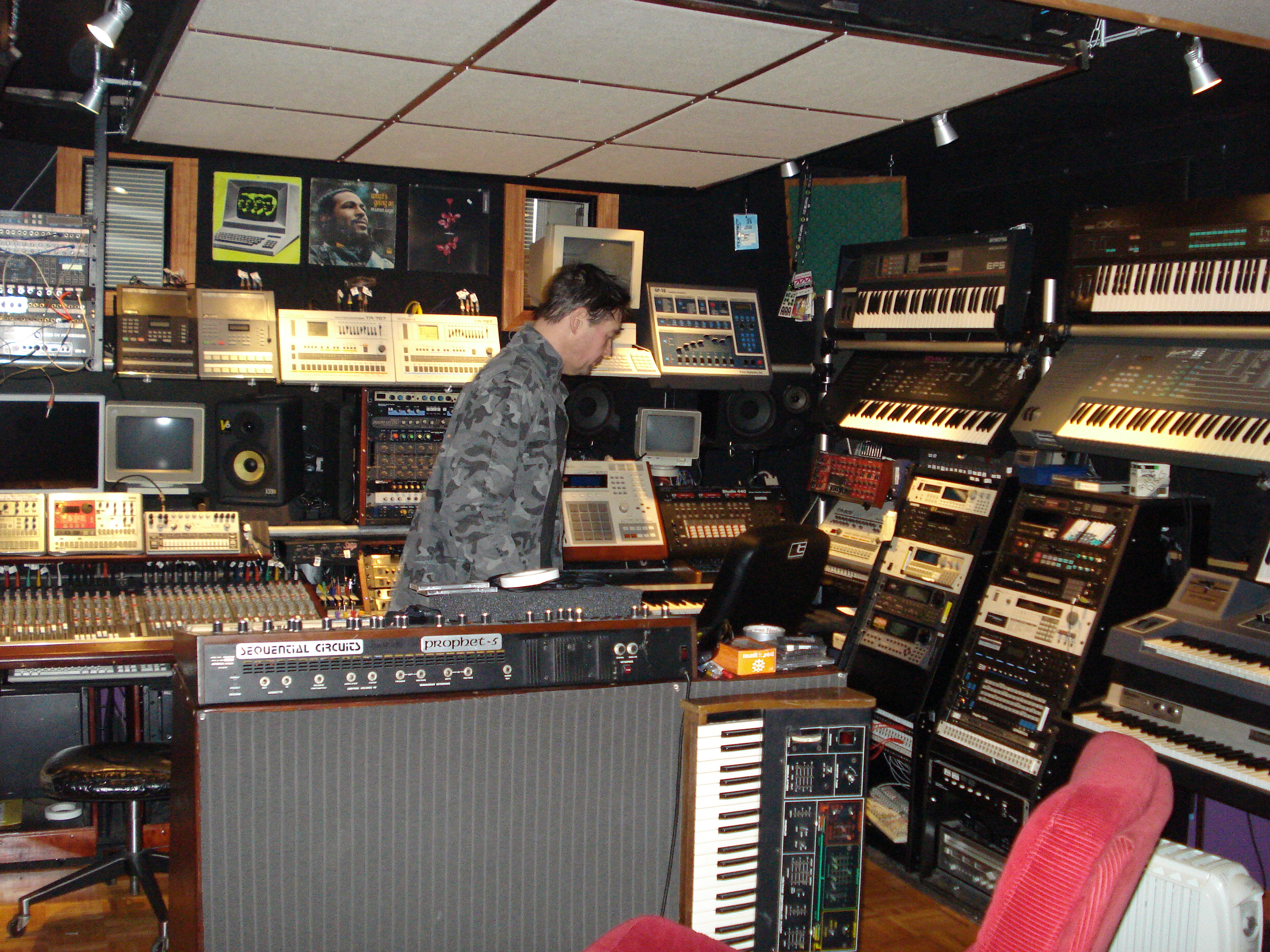 Shawn%27s_Studio_%285%29.jpg