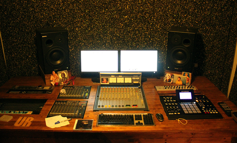 eduardo-de-la-calle-studio.jpg