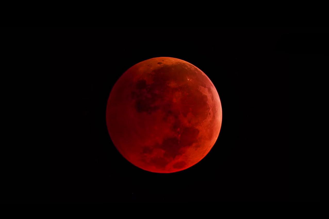 Blood-moon.jpg