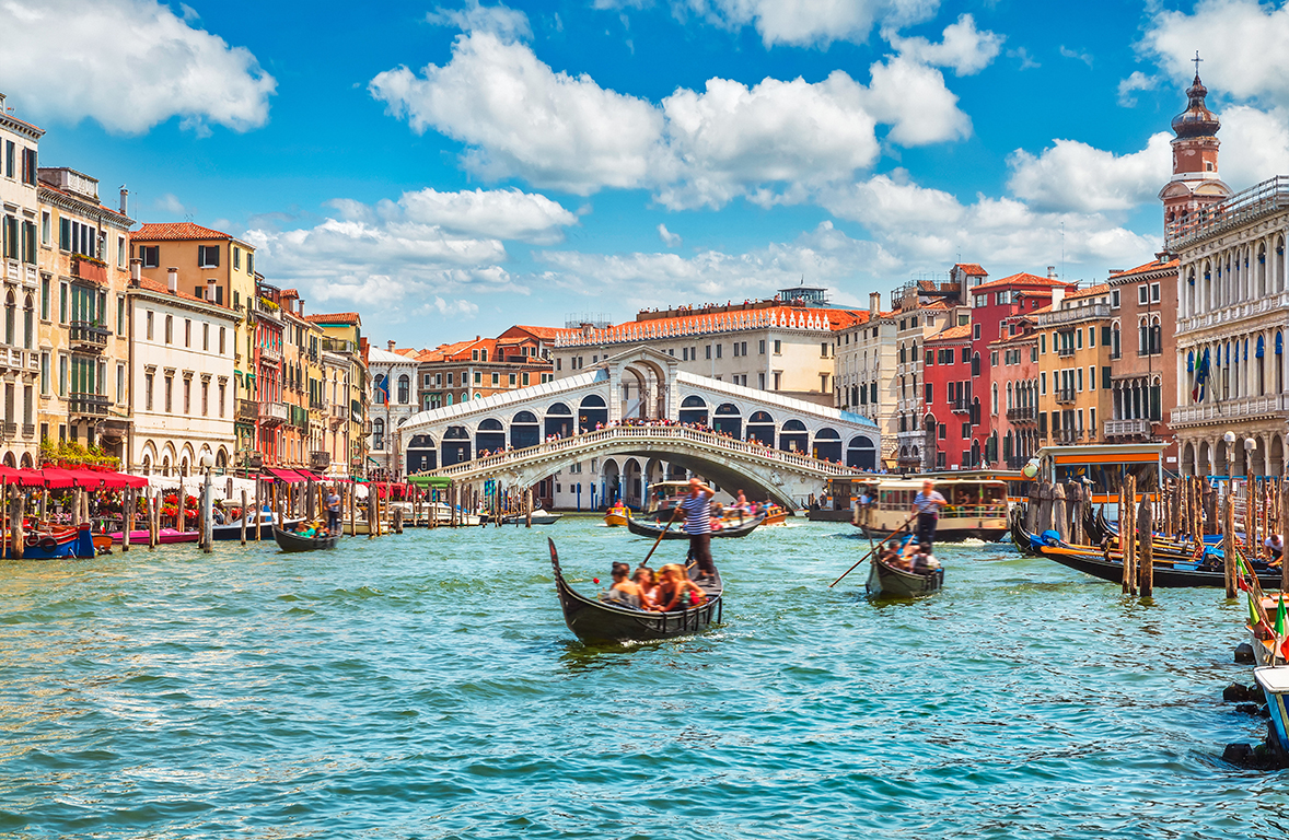 Venedig-Rialtobruecke.jpg