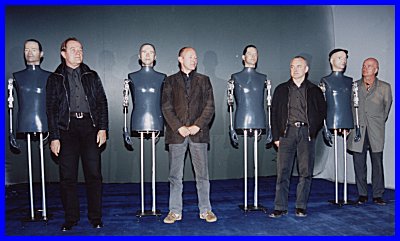 kraftwerk_press_020604_30.jpg