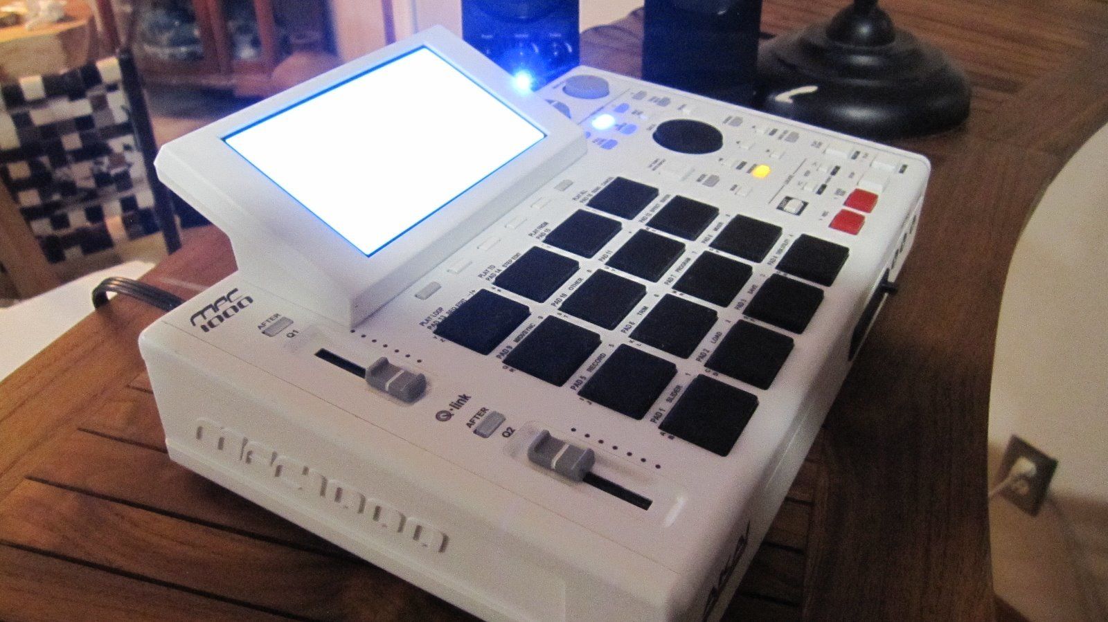 custom-mpc-1000.jpg