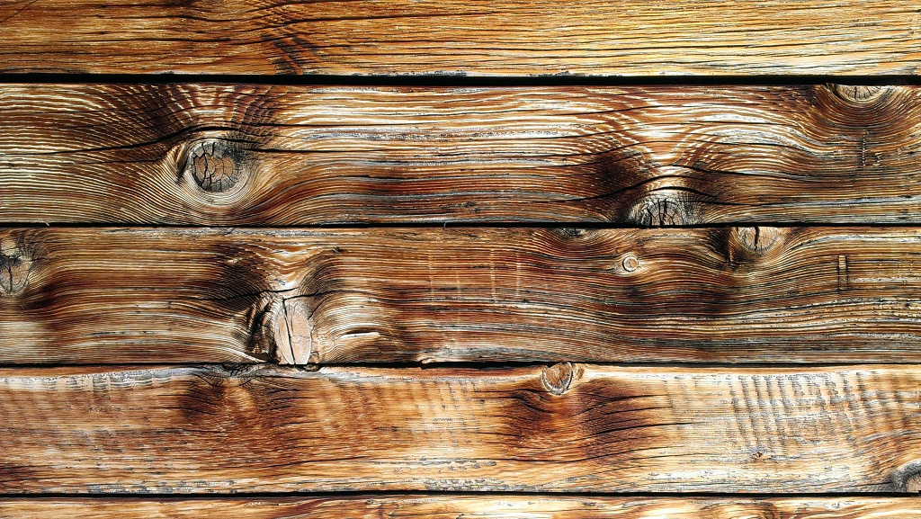 holz2.jpg