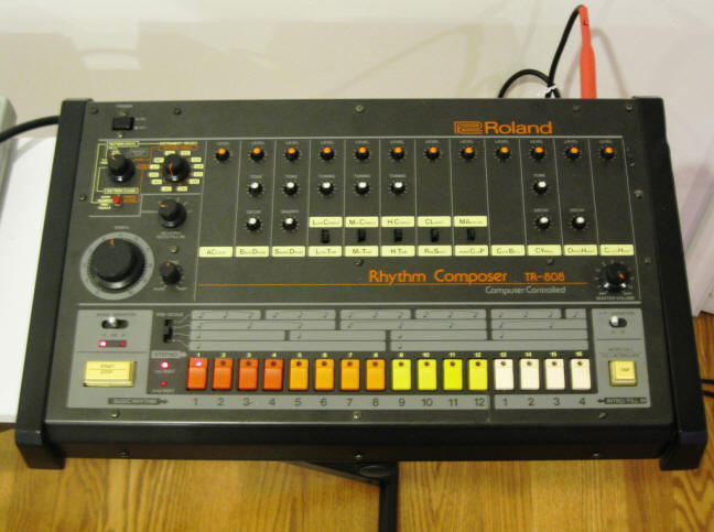 Roland%20TR-808%20005.JPG