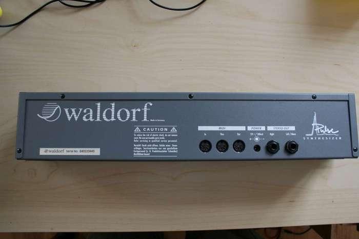 waldorf-pulse-218991.jpg