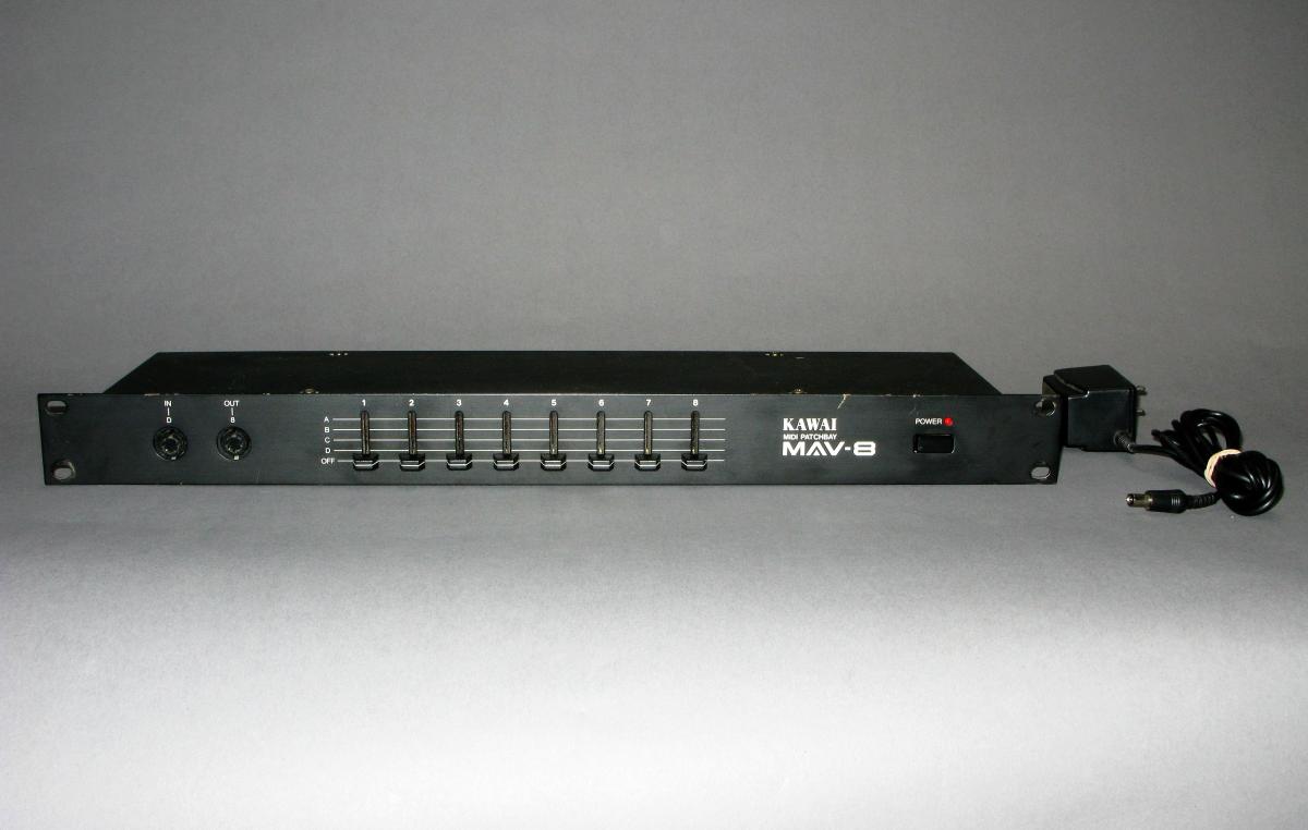 Kawai-MAV-8-MIDI-Patchbay-5.jpg