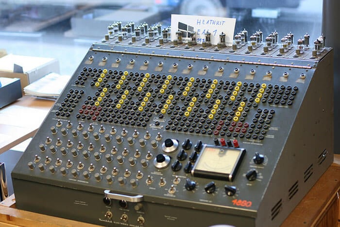 heathkit-analog-computer.jpg