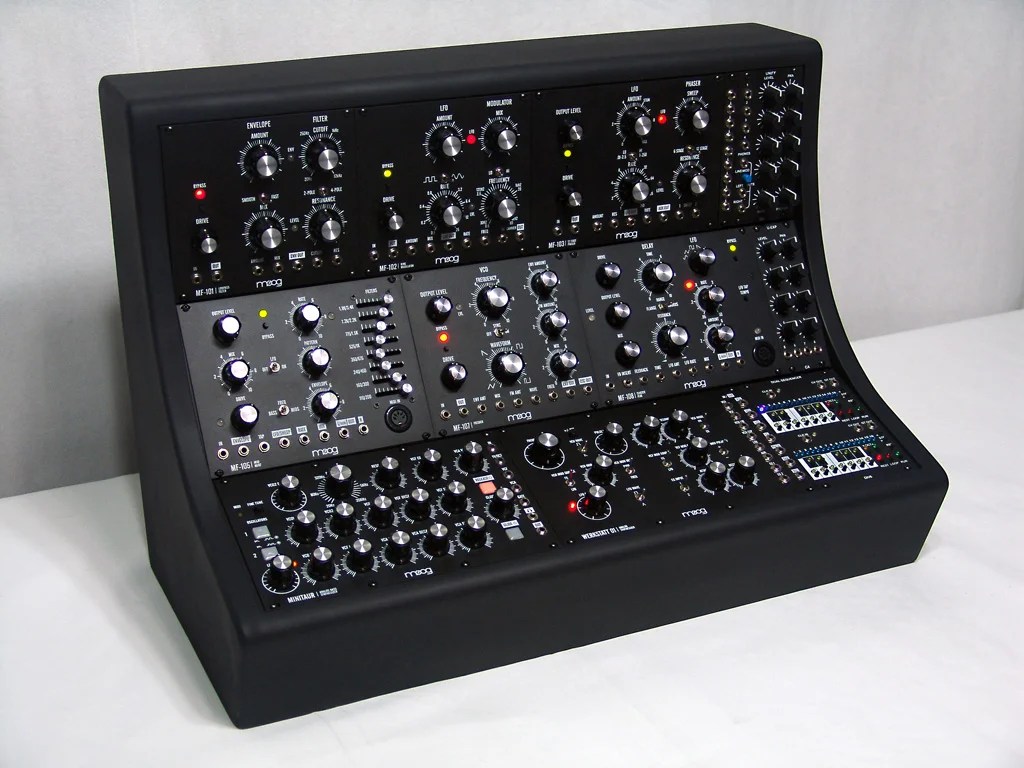 MoogCustomEurorackWeb.jpg