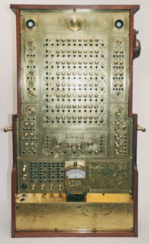 steampunk_synthesizer_a.jpg