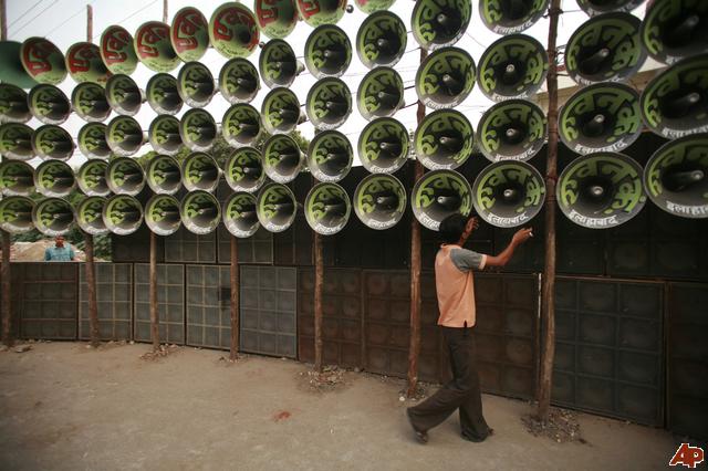 india-noise-pollution-2009-9-25-11-13-30.jpg