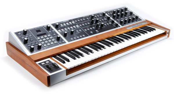 moog_memorymoog_angle.jpg