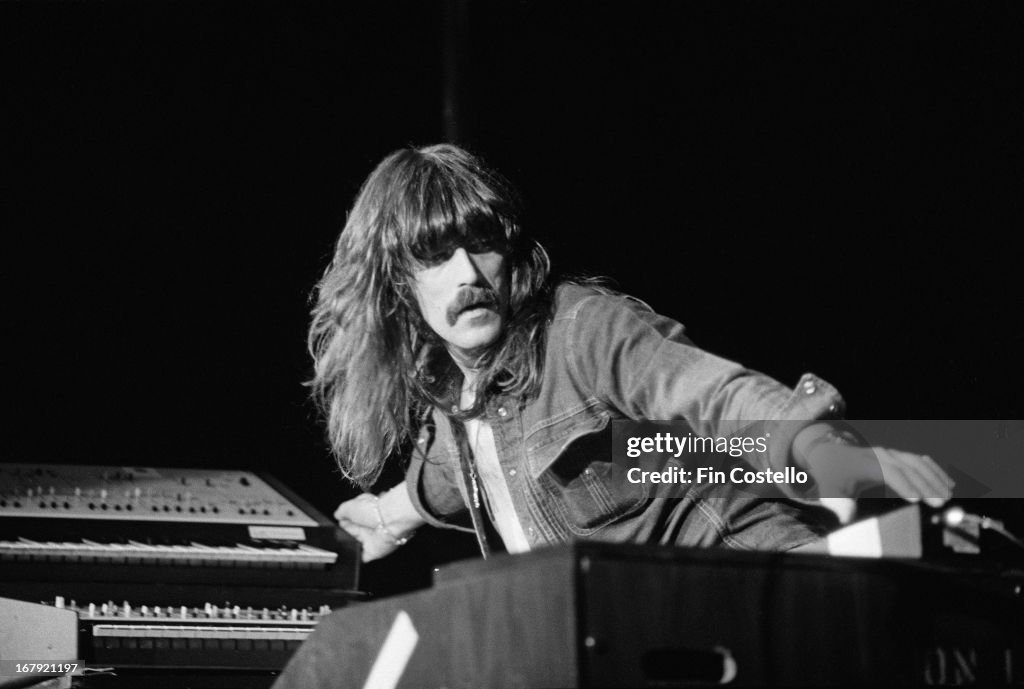 1st-november-keyboard-player-jon-lord-from-deep-purple-performs-live-picture-id167921197