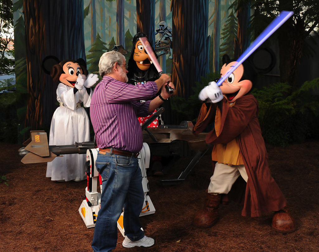 Mickey+Mouse+Star+Wars+Celebration+V+Disney+XSGq6AVDOxgx.jpg