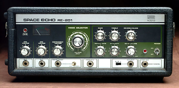 universal-audio-re-201-space-echo-1166036.jpg