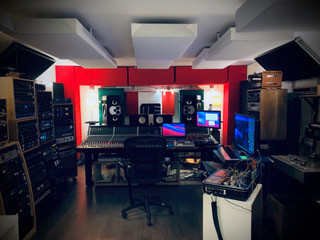 www.lukeslater.com