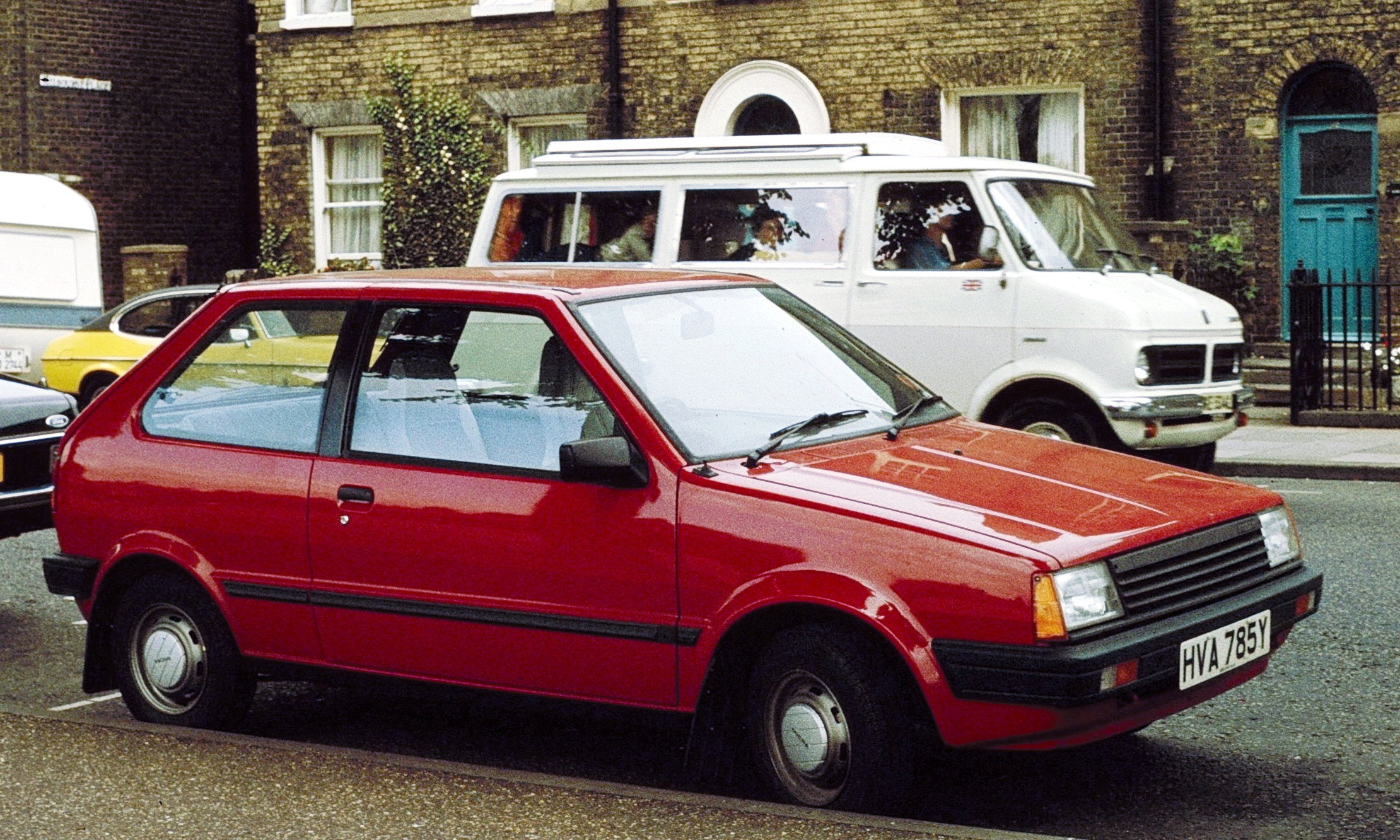 Nissan_Micra_1982_Cambridge.jpg